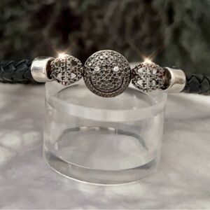 HUGE DISCOUNT !!!Lorraine Schwartz 2B happy bracelet